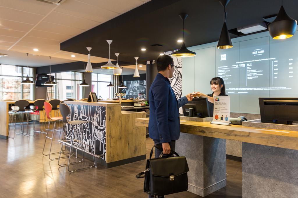 宜必思阿尔比酒店 外观 照片